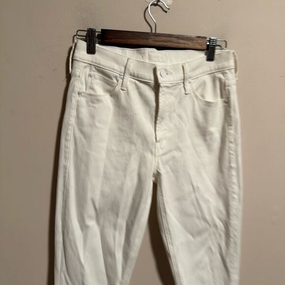 MOTHER Cha Cha Fray Jeans in Glass Slipper White- Size 26 - Picture 7 of 10